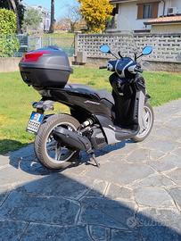  Scooter Yamaha Xenter