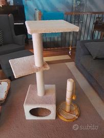 Trespolo e tiragraffi per gatti