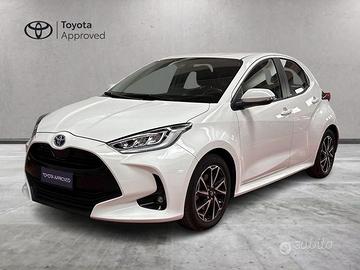 Toyota Yaris 4nd serie 1.5 Hybrid 5 porte Trend