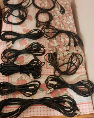 8 cavi canon e 4 alimentazioni  schuko