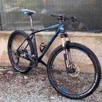 Bici muontainbike MTB Shockblaze R7