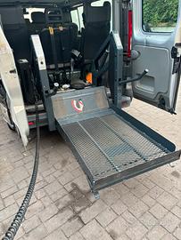 Pedana sollevatrice per disabili portata 360