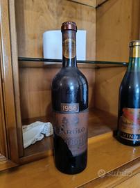 Bottiglia di vino d'annata