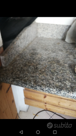 Banco in marmo/granito