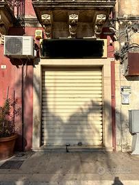 Locale commerciale - Piazza Fonte Diana