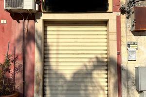 Locale commerciale - Piazza Fonte Diana