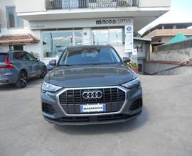 AUDI Q3 40 TDI quattro S tronic