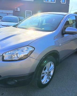 NISSAN Qashqai 1.5 dCi DPF Tekna