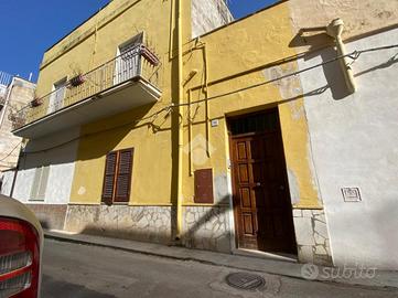 3 LOCALI A MAZARA DEL VALLO