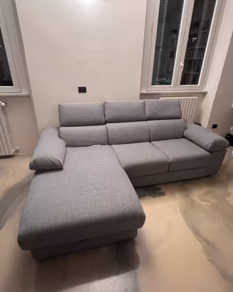 Divano letto 3  posti con penisola e contenitore