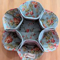 Cestino porta uova e altri oggetti 