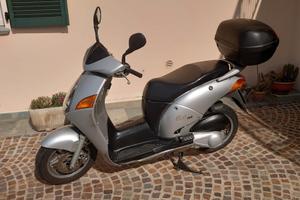 scooter honda 150 