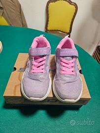 Scarpe Skechers bambina numero 34