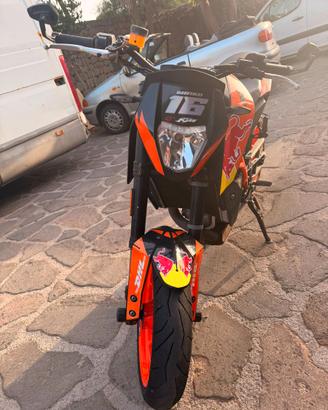 KTM DUKE 690 R