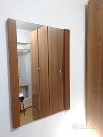 Specchio da parete, in legno