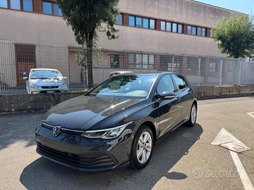 VOLKSWAGEN Golf 8 2.0 TDI 115 CV DSG Life