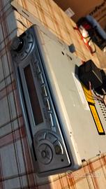 autoradio con lettore cd