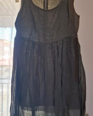 Abito asimmetrico verde militare