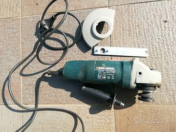 Smerigliatrice black & decker CD 115