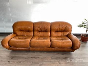 Divano e poltrone vintage pelle