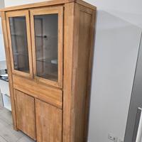 Credenza in legno e vetro