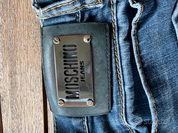 Jeans Moschino taglia 31