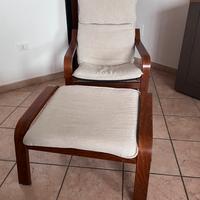 Sedia a dondolo e poggiapiedi Ikea