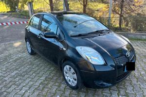 Toyota Yaris 1.4 D-4D 5 porte Sol