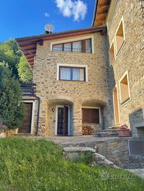 Casa indipendente ristrutturata a Teglio (SO)