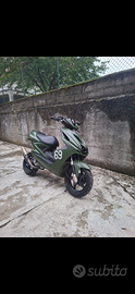 Yamaha aerox 50