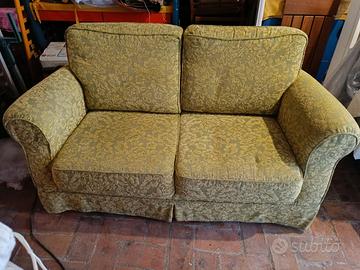 Divano e poltrona