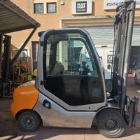 Carrello elevatore STILL triplex 3000kg