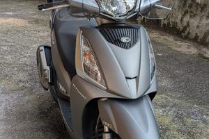 Scooter Kymco People GT 300 ABS