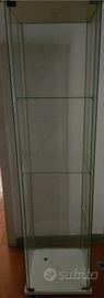 Vetrina Ikea