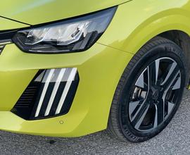 PEUGEOT 208 motore elettrico 136 CV 5 porte E-St