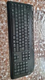 Tastiera Acer wireless + mouse e chiavetta 