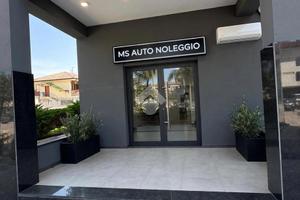 NEGOZIO A MELITO DI NAPOLI