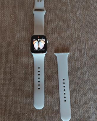 Apple whatch SE