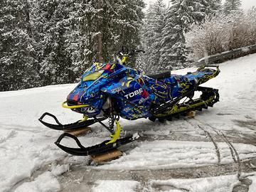 Ski doo Summit X 850 turbo