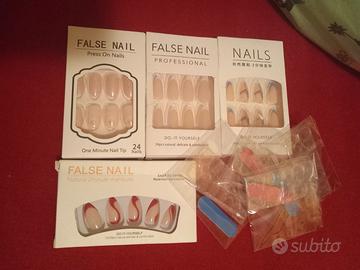 4 CONFEZIONI DI PRESS-ON NAILS NUOVE + KIT APPL