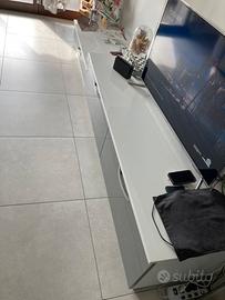 Mobile sala con cassettoni