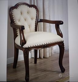 Quattro poltroncine 200 € l’una