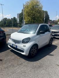 Smart ForTwo 70 1.0 twinamic Cool & Media Touch Au