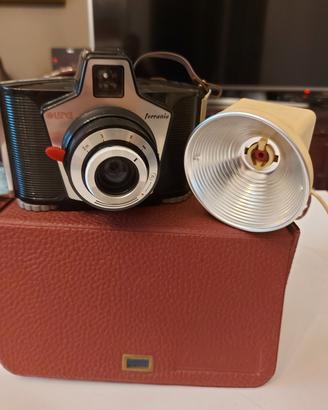 Ferrania Eura 1959 Funzionante + Flash + Custodia