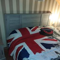 Giro letto e comodini