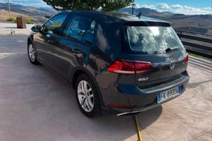 Volkswagen Golf 7.5 5p 1.6 tdi Executive 115cv