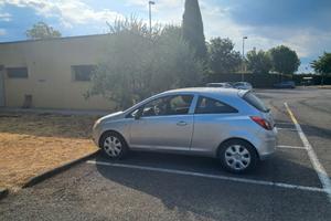OPEL CORSA BENZ / GPL