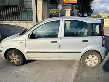FIAT PANDA 2009 –  €3.200 TRATTABILI