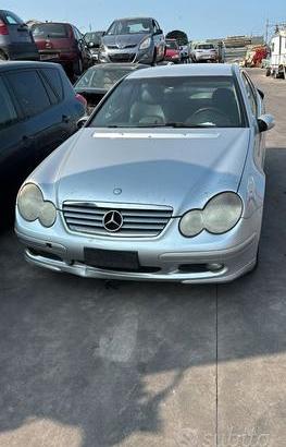 Mercedes c 220