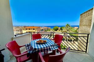 Appartamento primo piano vista mare Trappeto